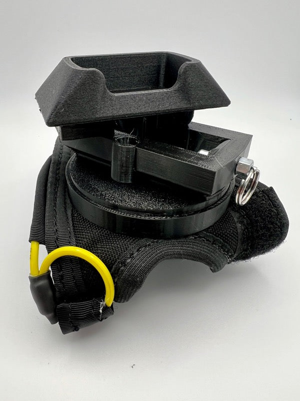 Insta360 X5 tandem handcam glove with optional cutaway.
